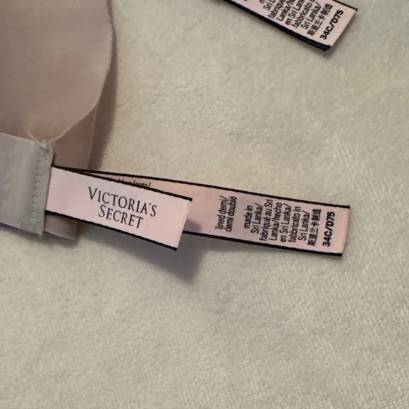 Victoria Secrets Elegant Women's Intimates Bra - Black, Brown, and Tan - Picture 5 of 10